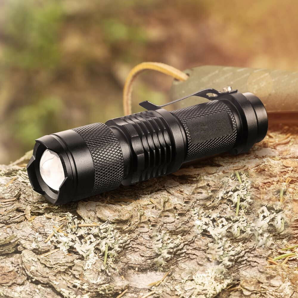 Mini LED Flashlight (Zoomable)